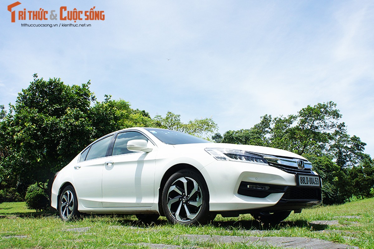 Trai nghiem Honda Accord 2016 gia 1,47 ty tai Viet Nam-Hinh-2